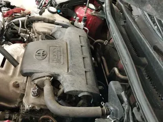 2017 Toyota RAV4 XLE z VIN JTMRFREV9HJ156509, wystawiony jako IAAI lot #42959798 z przebiegiem 91 786 mil mil oraz . Historia ofert i sprzedaży dostępna na DreamBid. Obrazek 19.