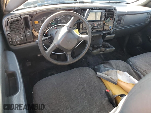2000 Chevrolet Silverado 1500 with VIN 2GCEC19W3Y1354251, listed as a Copart auction lot 85157354 with 168,354 mi miles and Salvage Title. Bid and sale history available at DreamBid. Image 8.