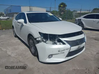 2014 Lexus ES 350 with VIN JTHBK1GG6E2108368, listed as a IAAI auction lot 41965940 with 126,880 mi miles. Bid and sale history available at carsss.com. Image 1.