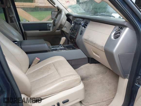 2013 Ford Expedition XLT с VIN 1FMJU1H50DEF14630, выставлен на аукционе IAAI как лот 42258934 с пробегом 196 843 миль миль и . История ставок и продаж доступна на DreamBid. Изображение 5.