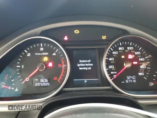 2013 Audi Q7 Premium Plus z VIN WA1LMAFE6DD007232, wystawiony jako Copart lot #44303825 z przebiegiem 167 418 mil mil oraz Szkoda całkowita • Salvage title. Historia ofert i sprzedaży dostępna na DreamBid. Obrazek 9.
