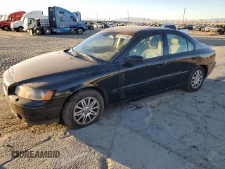 2005 Volvo S60 with VIN YV1RS612X52435120, listed as a Copart auction lot 87970165 with 254,328 mi miles and Salvage title. Bid and sale history available at DreamBid. Image 1.