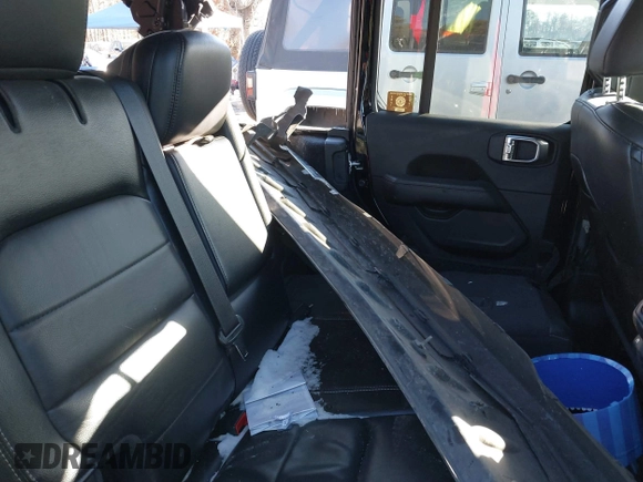 2021 Jeep Wrangler Unlimited Sahara with VIN 1C4HJXEN4MW714133, listed as a IAAI auction lot 41241040 with 82,247 mi miles and . Bid and sale history available at DreamBid. Image 8.