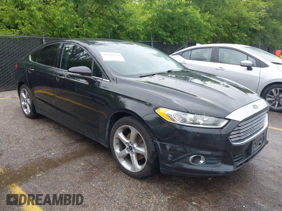 2013 Ford Fusion SE with VIN 3FA6P0HR6DR303434, listed as a IAAI auction lot 42366329 with 188,062 mi miles and . Bid and sale history available at DreamBid. Image 1.