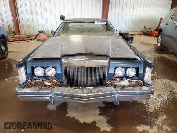 1977 Lincoln Continental with VIN 7Y89A929060, listed as a Copart auction lot 44618245 with 93,147 mi miles and Clean Title. Bid and sale history available at DreamBid. Image 5.