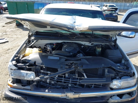 2001 Chevrolet Silverado 1500 LT with VIN 1GCEC19T01Z152616, listed as a IAAI auction lot 41454877 with 208,347 mi miles. Bid and sale history available at carsss.com. Image 10.