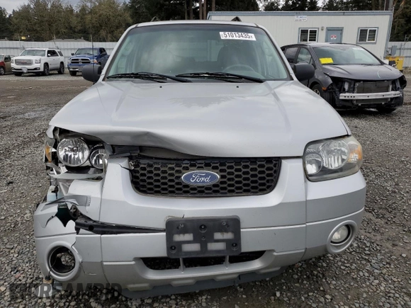 2007 Ford Escape Hybrid with VIN 1FMYU49H37KA96661, listed as a Copart auction lot 51013435 with 141,484 mi miles and Salvage Title. Bid and sale history available at carsss.com. Image 5.