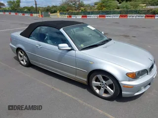 2004 BMW 3 Series 325Ci with VIN WBABW33494PG98435, listed as a IAAI auction lot 41955085 with 173,948 mi miles. Bid and sale history available at carsss.com. Image 1.