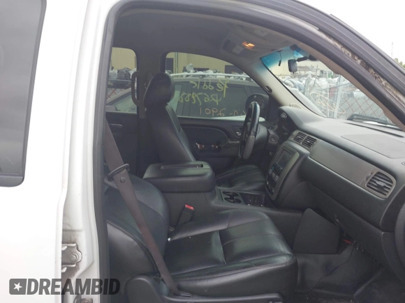 2012 Chevrolet Tahoe Commercial with VIN 1GNLC2E02CR322901, listed as a IAAI auction lot 42679887 with 251,794 mi miles and . Bid and sale history available at DreamBid. Image 5.