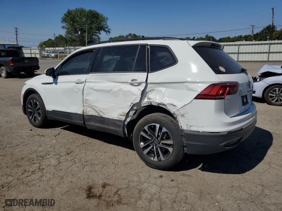 2022 Volkswagen Tiguan S with VIN 3VV1B7AX6NM088271, listed as a Copart auction lot 74822874 with 28,097 mi miles and Salvage Title. Bid and sale history available at carsss.com. Image 2.