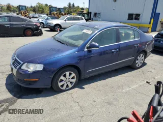 2006 Volkswagen Passat Value Edition z VIN WVWAK73C26P051741, wystawiony jako Copart lot #61492875 z przebiegiem 131 491 mil mil oraz Czysty tytuł • Clean title. Historia ofert i sprzedaży dostępna na DreamBid. Obrazek 1.