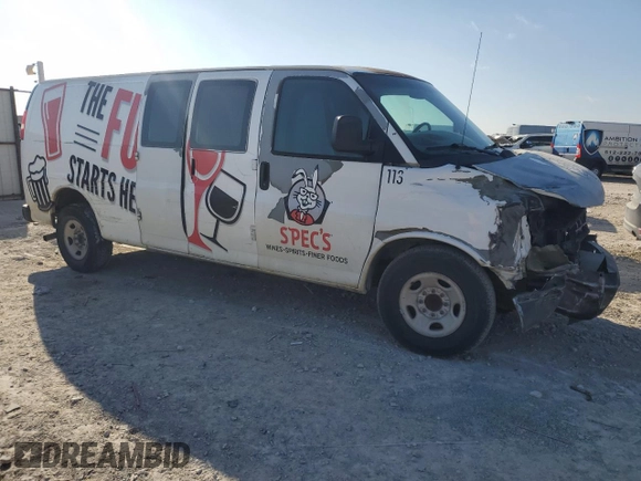 2011 Chevrolet Express Cargo Van with VIN 1GCWGGBA4B1155880, listed as a Copart auction lot 46640635 with 206,187 mi miles and Salvage Title. Bid and sale history available at carsss.com. Image 4.