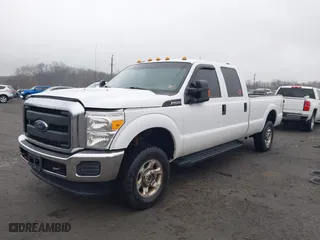 2015 Ford Super Duty F-250 SRW Lariat with VIN 1FT7W2B6XFEA06507, listed as a IAAI auction lot 41474246 with 185,267 mi miles. Bid and sale history available at carsss.com. Image 17.