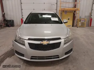 2014 Chevrolet Cruze 1LT with VIN 1G1PC5SB1E7119104, listed as a IAAI auction lot 41887771 with 173,734 mi miles. Bid and sale history available at carsss.com. Image 12.