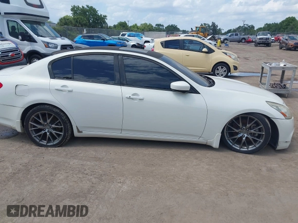 2013 Infiniti G37 Sedan Journey with VIN JN1CV6AP7DM304618, listed as a IAAI auction lot 42189023 with 89,980 mi miles. Bid and sale history available at carsss.com. Image 13.