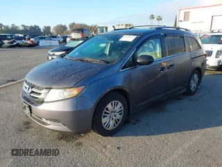 2015 Honda Odyssey LX с VIN 5FNRL5H27FB068761, выставлен на аукционе IAAI как лот 41479420 с пробегом 84 532 миль миль и . История ставок и продаж доступна на DreamBid. Изображение 17.