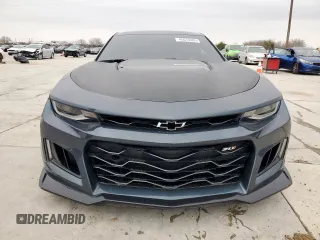 2023 Chevrolet Camaro ZL1 z VIN 1G1FK1R66P0100964, wystawiony jako Copart lot #45670485 z przebiegiem 28 165 mil mil oraz Szkody całkowita. Historia ofert i sprzedaży dostępna na DreamBid. Obrazek 5.