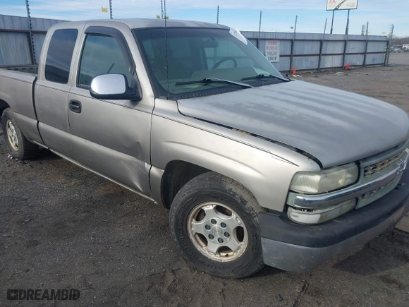 2000 Chevrolet Silverado 1500 LS with VIN 2GCEC19T4Y1217633, listed as a IAAI auction lot 41738532 with 1 mi miles. Bid and sale history available at carsss.com. Image 6.