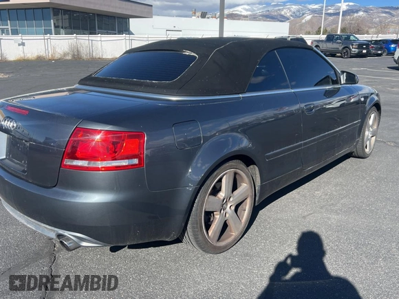 2009 Audi A4 2.0T with VIN WAUAF48H79K008048, listed as a Copart auction lot 47303905 with 92,525 mi miles and Clean title. Bid and sale history available at DreamBid. Image 4.