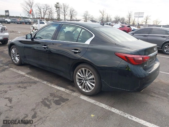 2021 Infiniti Q50 3.0t LUXE with VIN JN1EV7BR6MM751004, listed as a IAAI auction lot 41646416 with 34,982 mi miles. Bid and sale history available at carsss.com. Image 3.