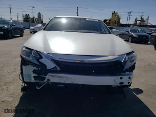 2016 Lexus ES 300h Hybrid with VIN JTHBW1GG8G2102885, listed as a Copart auction lot 46262003 with 98,444 mi miles. Bid and sale history available at carsss.com. Image 5.