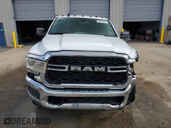 2022 Ram 2500 Tradesman с VIN 3C6UR5HJ6NG183688, выставлен на аукционе Copart как лот 58414425 с пробегом 80 539 миль миль и Списание • Salvage title. История ставок и продаж доступна на DreamBid. Изображение 5.