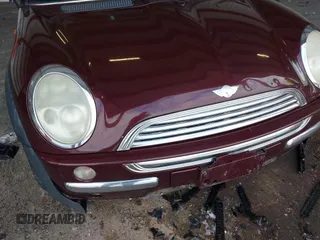 2003 MINI Hardtop с VIN WMWRC33473TC39868, выставлен на аукционе IAAI как лот 41279678 с пробегом 162 005 миль миль и . История ставок и продаж доступна на DreamBid. Изображение 6.