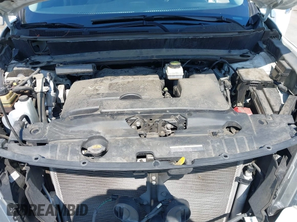 2018 Nissan Pathfinder S z VIN 5N1DR2MN1JC658317, wystawiony jako IAAI lot #42470838 z przebiegiem 54 743 mil mil oraz . Historia ofert i sprzedaży dostępna na DreamBid. Obrazek 10.