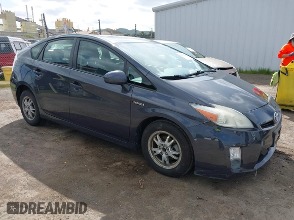 2010 Toyota Prius II with VIN JTDKN3DU9A0236950, listed as a IAAI auction lot 41902283 with 260,202 mi miles. Bid and sale history available at carsss.com. Image 1.