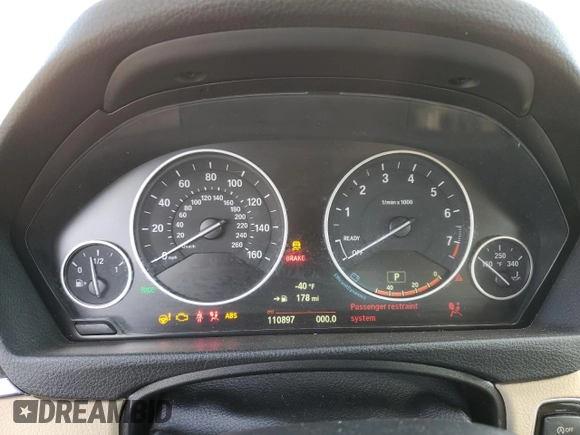 2015 BMW 4 Series 428i with VIN WBA4A9C55FGL86731, listed as a Copart auction lot 42700155 with 110,897 mi miles and Salvage title. Bid and sale history available at DreamBid. Image 9.