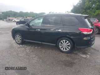 2013 Nissan Pathfinder SL with VIN 5N1AR2MM3DC615385, listed as a IAAI auction lot 42650416 with 162,862 mi miles and . Bid and sale history available at DreamBid. Image 3.