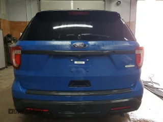 2019 Ford Police Interceptor Utility z VIN 1FM5K8AT5KGB15724, wystawiony jako Copart lot #55945185 z przebiegiem 108 429 mil mil oraz Tytuł czysty. Historia ofert i sprzedaży dostępna na DreamBid. Obrazek 6.