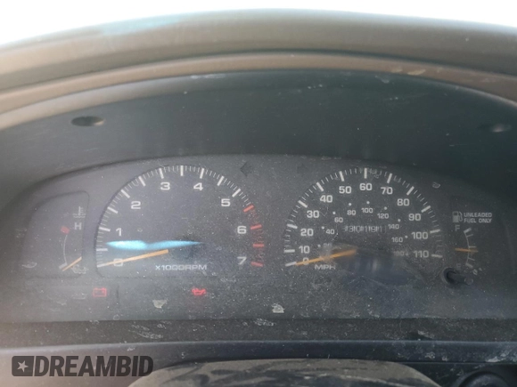 1997 Toyota 4Runner SR5 z VIN JT3GN86R9V0045678, wystawiony jako Copart lot #55056215 z przebiegiem 330 191 mil mil oraz Czysty tytuł • Clean title. Historia ofert i sprzedaży dostępna na DreamBid. Obrazek 10.