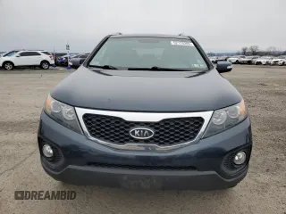 2012 Kia Sorento LX with VIN 5XYKTDA61CG282416, listed as a Copart auction lot 52176305 with 155,631 mi miles and Salvage Title. Bid and sale history available at DreamBid. Image 5.