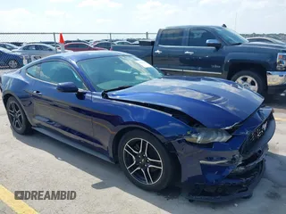 2019 Ford Mustang EcoBoost z VIN 1FA6P8TH8K5176621, wystawiony jako IAAI lot #42436789 z przebiegiem 55 819 mil mil oraz . Historia ofert i sprzedaży dostępna na DreamBid. Obrazek 1.