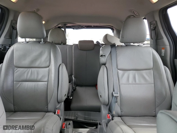 2016 Toyota Sienna XLE with VIN 5TDYK3DC9GS728183, listed as a Copart auction lot 49244635 with 121,111 mi miles and Salvage Title. Bid and sale history available at carsss.com. Image 10.