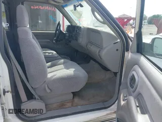 1999 Chevrolet Suburban z VIN 3GNFK16R1XG165083, wystawiony jako IAAI lot #42137129 z przebiegiem 209 137 mil mil oraz . Historia ofert i sprzedaży dostępna na DreamBid. Obrazek 5.