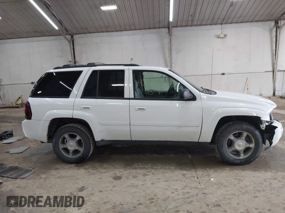 2008 Chevrolet TrailBlazer LT with VIN 1GNET13M482164814, listed as a IAAI auction lot 42086796 with 58,173 mi miles and . Bid and sale history available at DreamBid. Image 13.