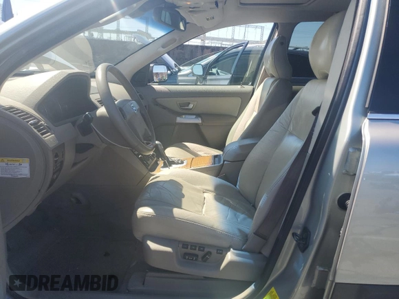 2004 Volvo XC90 with VIN YV1CZ91H541101461, listed as a Copart auction lot 49733545 with 121,123 mi miles and Clean title. Bid and sale history available at DreamBid. Image 7.