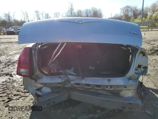 2005 Chrysler 300 with VIN 2C3JA43R15H569336, listed as a Copart auction lot 49641464 with 0 mi miles and Salvage Title. Bid and sale history available at carsss.com. Image 6.
