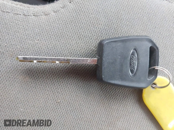 2020 Ford F-250 XL с VIN 1FT7X2B66LED41286, выставлен на аукционе IAAI как лот 42108623 с пробегом Не указан миль и . История ставок и продаж доступна на DreamBid. Изображение 11.