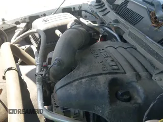 2019 Ram 1500 SLT z VIN 1C6RR7TT8KS682829, wystawiony jako IAAI lot #43163022 z przebiegiem 171 244 mil mil oraz . Historia ofert i sprzedaży dostępna na DreamBid. Obrazek 19.