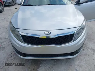 2013 Kia Optima LX with VIN KNAGM4A75D5380478, listed as a IAAI auction lot 42153829 with 82,845 mi miles. Bid and sale history available at carsss.com. Image 6.
