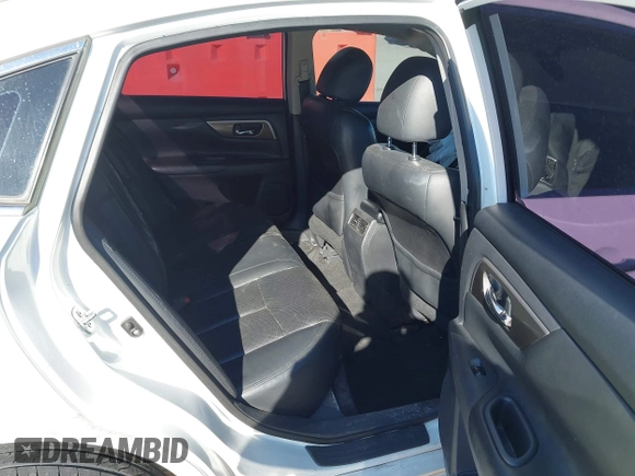 2015 Nissan Altima SL with VIN 1N4AL3AP8FN354133, listed as a IAAI auction lot 41669094 with 215,905 mi miles and . Bid and sale history available at DreamBid. Image 8.