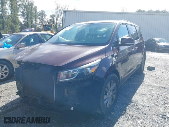 2016 Kia Sedona LX with VIN KNDMB5C14G6163836, listed as a IAAI auction lot 41578462 with 153,315 mi miles. Bid and sale history available at carsss.com. Image 2.