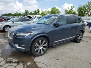 2021 Volvo XC90 Inscription z VIN YV4A221L9M1681162, wystawiony jako Copart lot #56593655 z przebiegiem 49 393 mil mil oraz Szkoda całkowita • Salvage title. Historia ofert i sprzedaży dostępna na DreamBid. Obrazek 1.