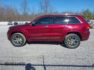 2017 Jeep Grand Cherokee Overland with VIN 1C4RJFCG8HC608729, listed as a IAAI auction lot 41401531 with 163,833 mi miles. Bid and sale history available at carsss.com. Image 14.