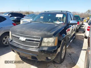 2008 Chevrolet Avalanche LTZ z VIN 3GNEC12018G291364, wystawiony jako IAAI lot #41741861 z przebiegiem 220 181 mil mil oraz . Historia ofert i sprzedaży dostępna na DreamBid. Obrazek 2.