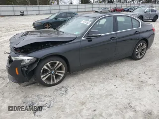 2018 BMW 3 Series 330i xDrive with VIN WBA8D9G5XJNU72351, listed as a Copart auction lot 49198355 with 42,150 mi miles and Salvage Title. Bid and sale history available at carsss.com. Image 1.