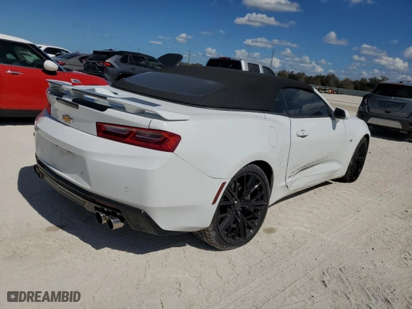 2017 Chevrolet Camaro 2SS with VIN 1G1FH3D75H0101258, listed as a Copart auction lot 77250814 with 38,098 mi miles and Salvage Title. Bid and sale history available at carsss.com. Image 3.
